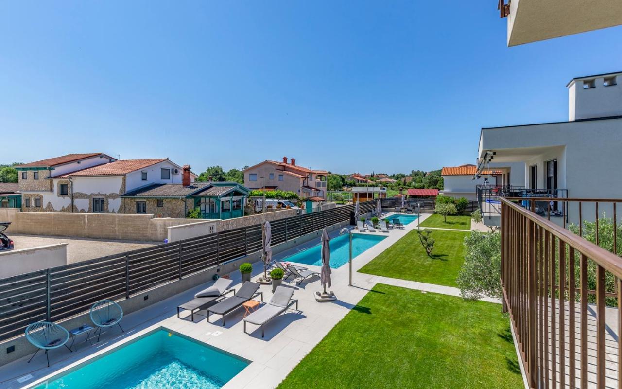 Appartement Ap Caci Mit Pool - Istriensonne 0712-0737 à Medulin Extérieur photo